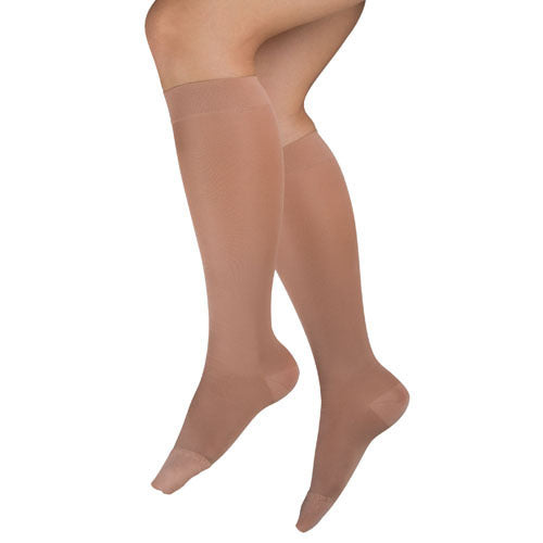 Ladies' Sheer Mild Support  Md 15-20 mmHg  Knee Highs  Beige